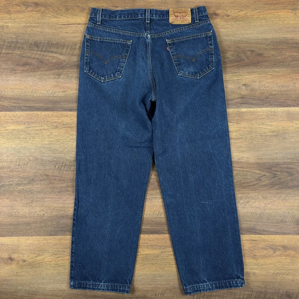 Levis 505 Straight Leg Jeans Mens 33x28 Medium Wash Blue Denim Pants‎ 505-0216